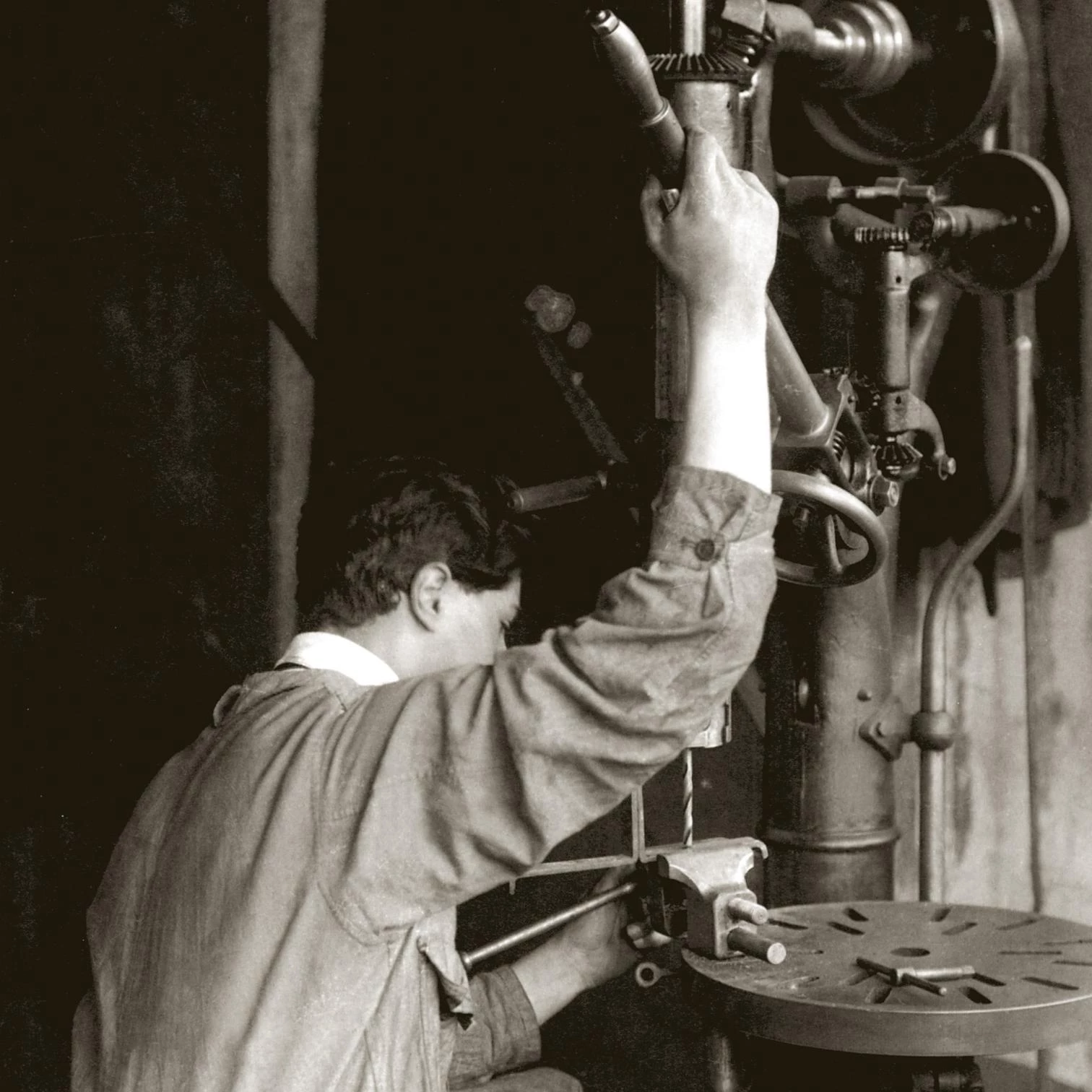 Años de forja: del taller a la fábrica