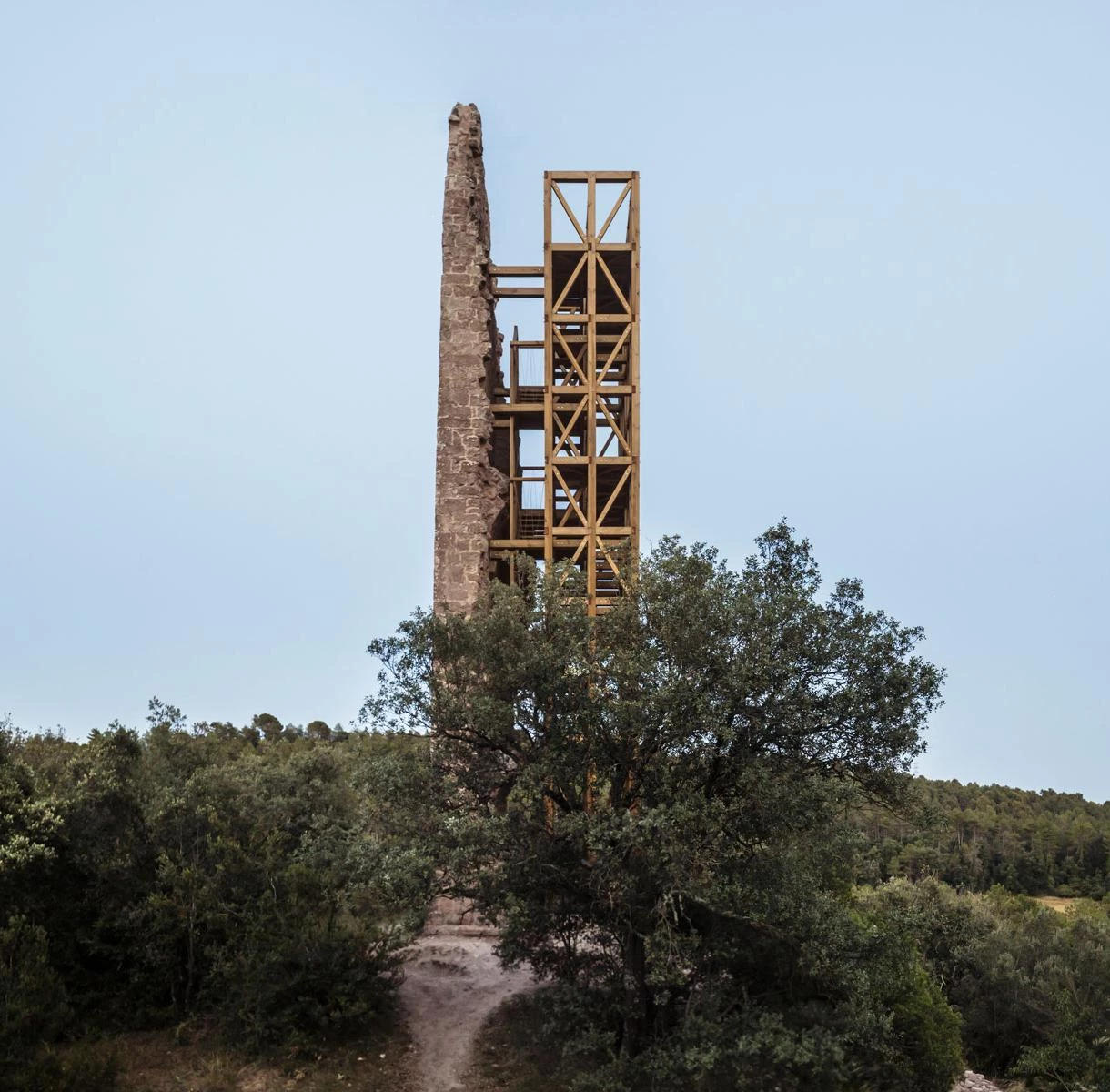 Carles Enrich Studio, Historic Tower
