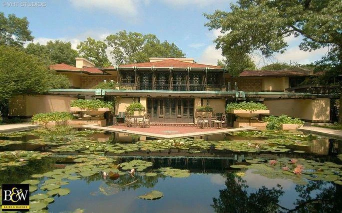 The Secret Curse of Owning a Frank Lloyd Wright House