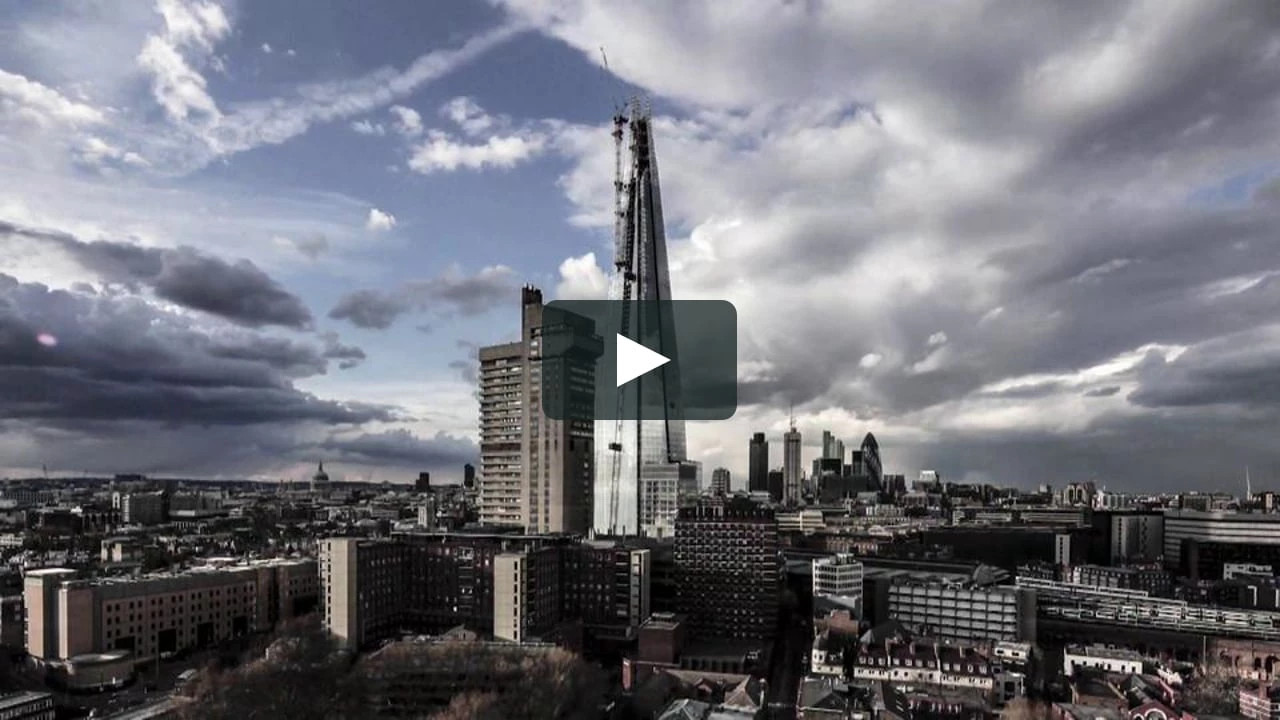 El fotógrafo de arquitectura Paul Raftery y el director Dan Lowe han colaborado en la creación de una película en timelapse que muestra la última fase de la construcción en Londres...