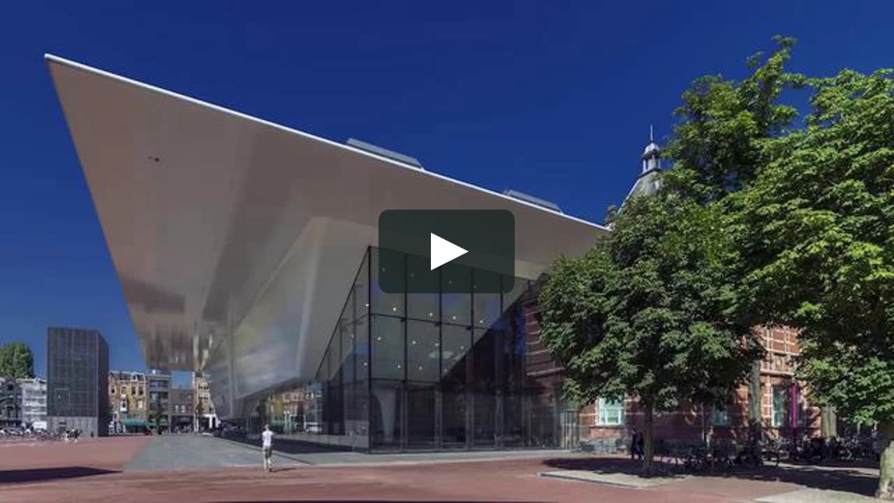 Mels Crouwel explica la ampliación del Museo Stedelijk de Ámsterdam El holandés Mels Crouwel explica el proyecto de renovación y ampliación del Museo Stedelijk en el que ha estado trabajando su estudio, Benthem Crouwel Architects, desde el año 2004 y cuya...