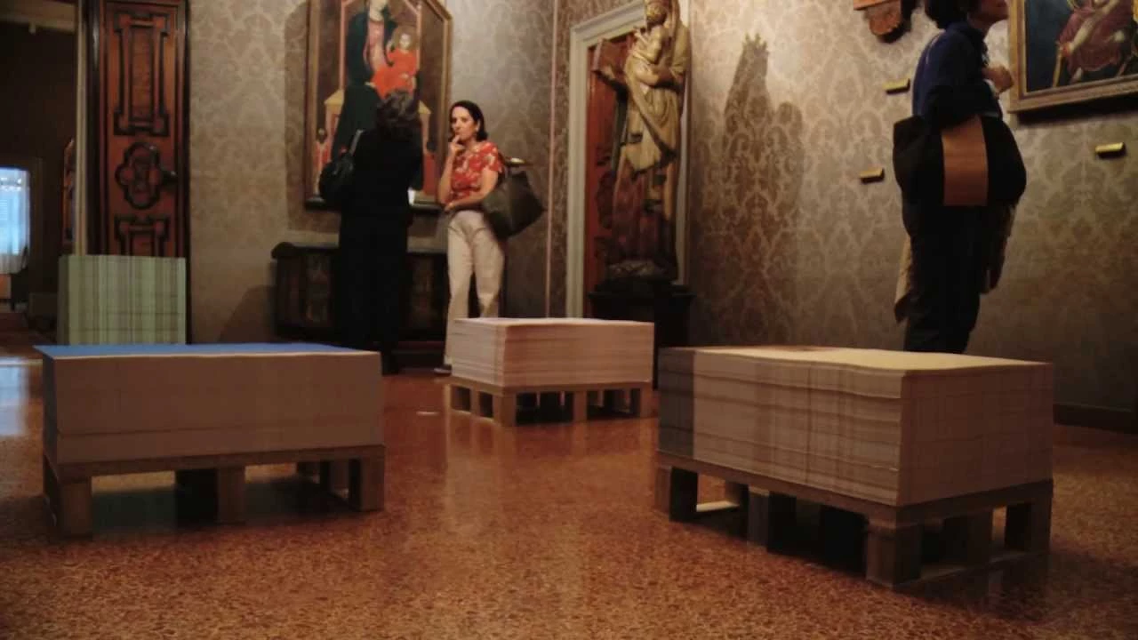 El pabellón de Angola, León de Oro en la Bienal de Venecia La Bienal de Venecia ha premiado con el León de Oro a las participaciones nacionales al pabellón de Angola en el debut del país africano con la gran cita del arte contemporáneo.