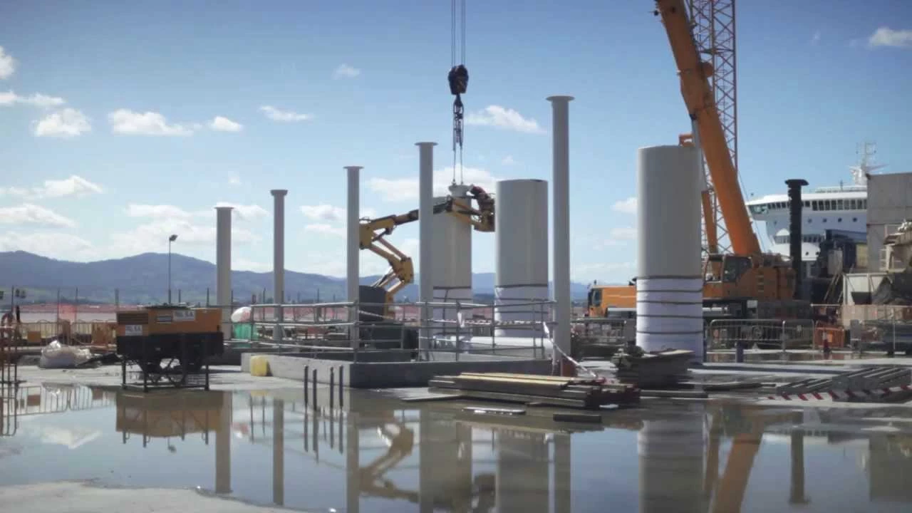 Un vídeo muestra el estado de las obras del Centro Botín, el espacio para el arte que construye Renzo Piano en Santander, cuya apertura está prevista para el verano de 2014.