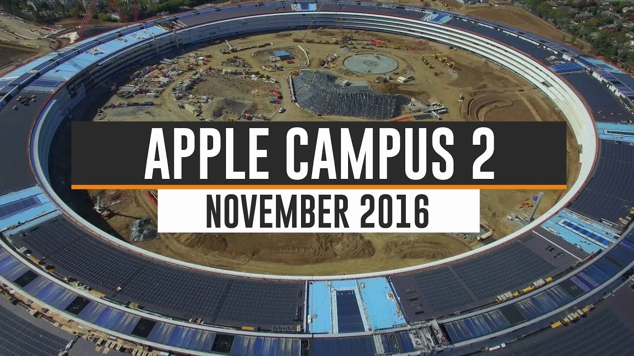 En construcción: Apple Campus 2 en Cupertino, de Foster + Partners Avanzan las obras del nuevo campus de Apple en la ciudad californiana de Cupertino, proyectado por el estudio de Norman Foster. El complejo concentra oficinas e instalaciones para 12.000 empleados en un anillo de 230 metros de radio.