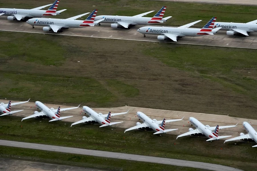 Los aeropuertos transformados en aparcamientos para aviones