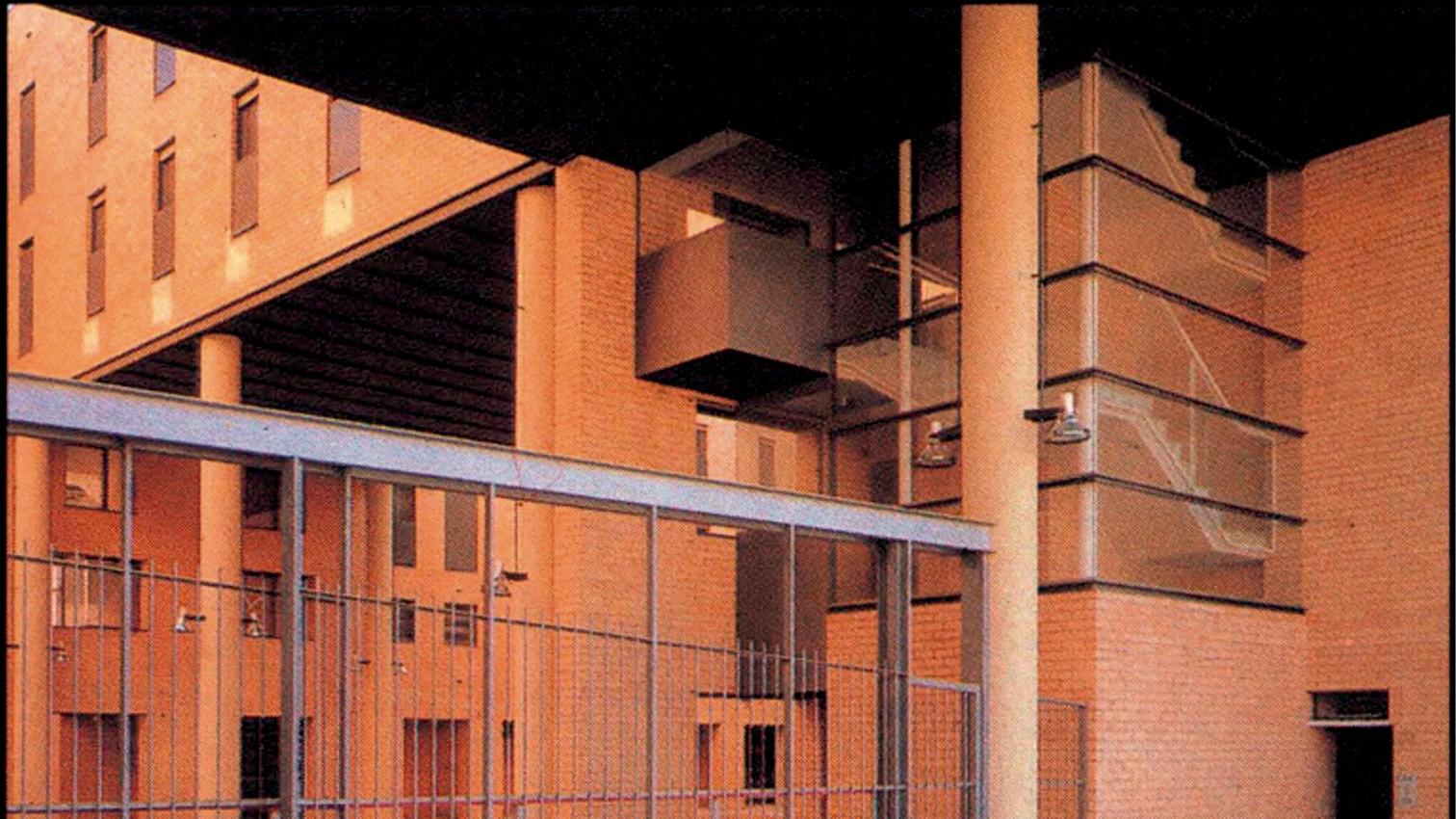 1991. 6 Escala doméstica