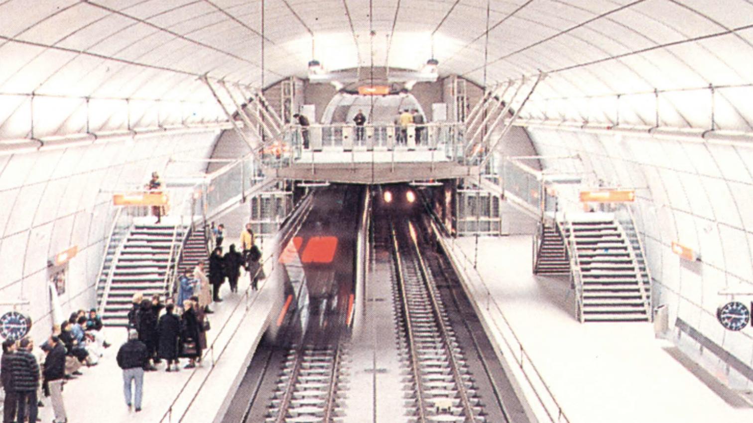 1995. 1 Imported Signs