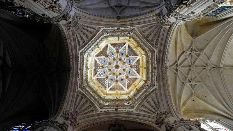 Las mil vidas de la Catedral de Burgos