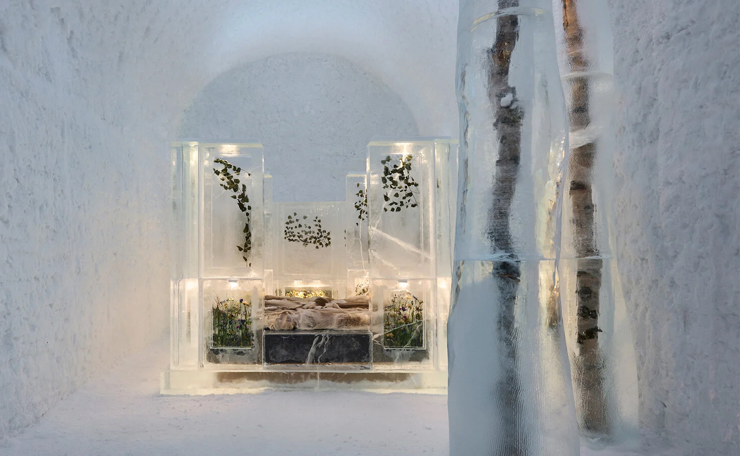 A Midsummer Night’s Dream in Icehotel 365