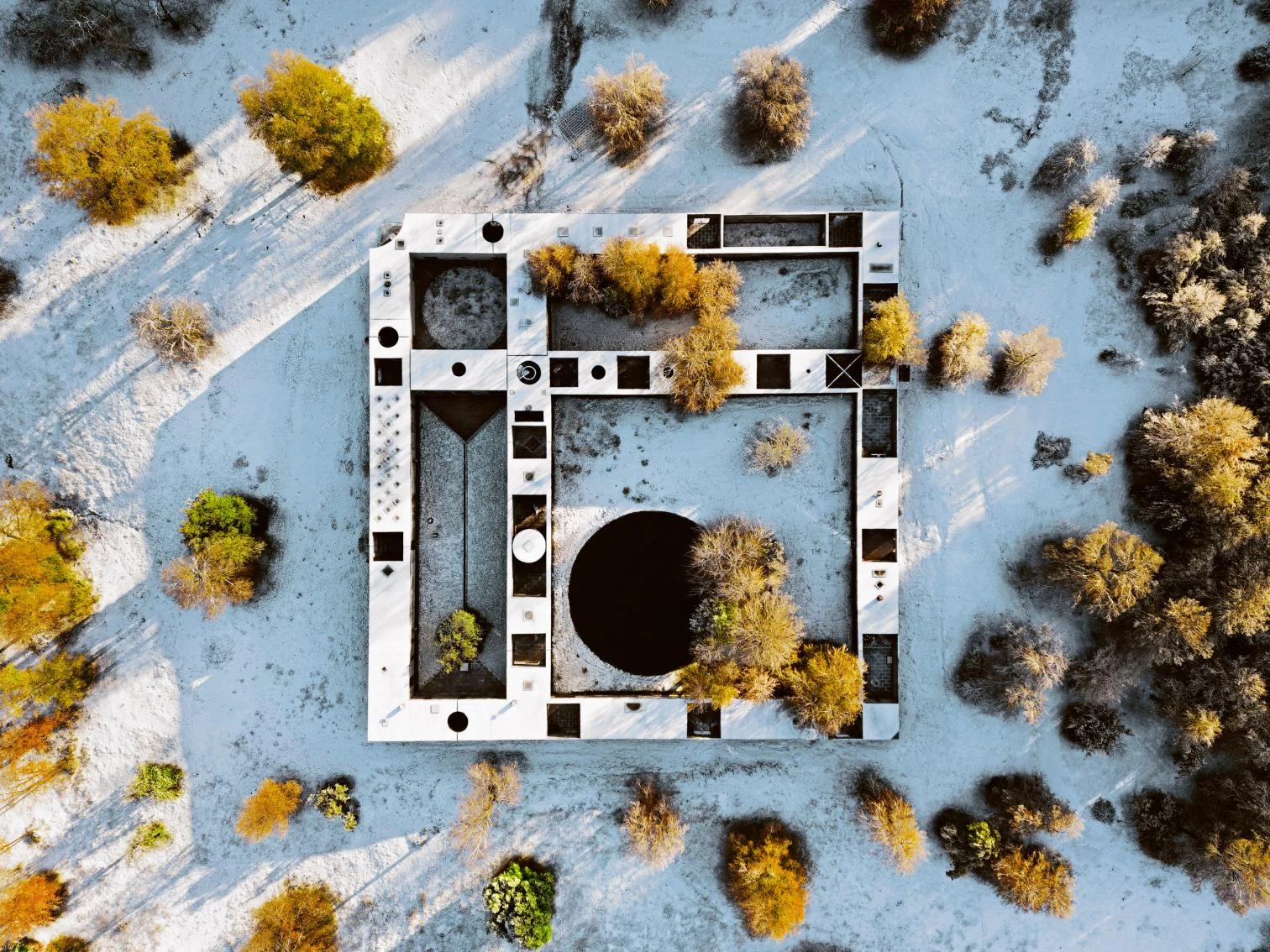 Arquitectura Viva 257: Pezo von Ellrichshausen