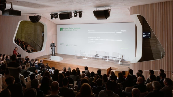 Presentación del Norman Foster Institute en Madrid