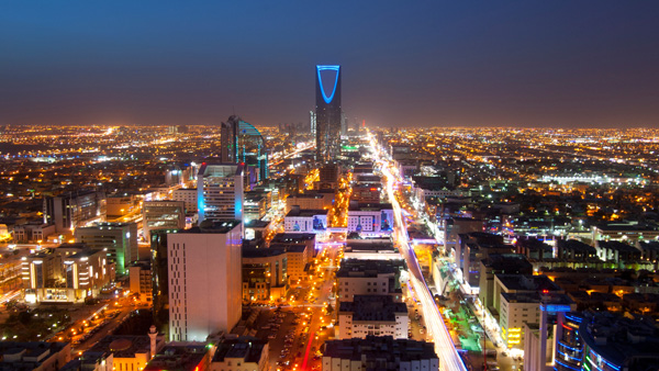 Norman Foster construirá una torre de dos kilómetros en Arabia Saudí