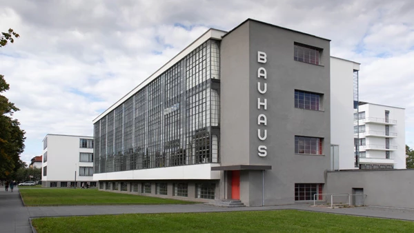 La extrema derecha alemana contra la Bauhaus