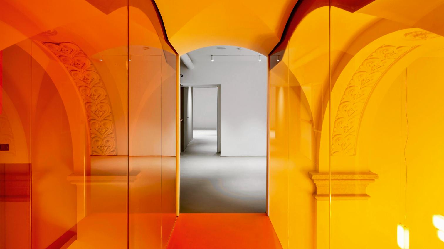 El tribujo de la Bienal a Italo Rota