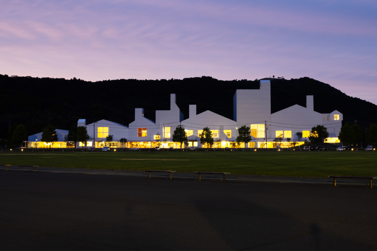 Centro cultural en Ishinomaki