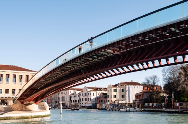 Venecia desmontará el puente de Calatrava 