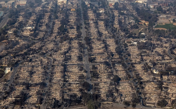 Continúan los incendios de California