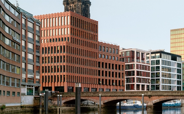 Willy Brandt Strasse en Hamburgo