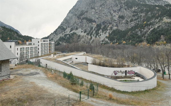Siza en Panticosa. Narrativa visual del abandono