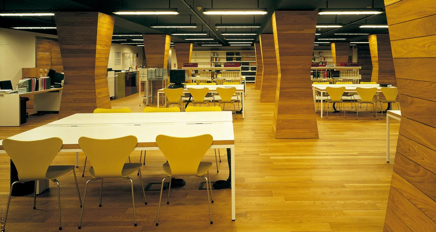 Archivo y Biblioteca Regional, Madrid