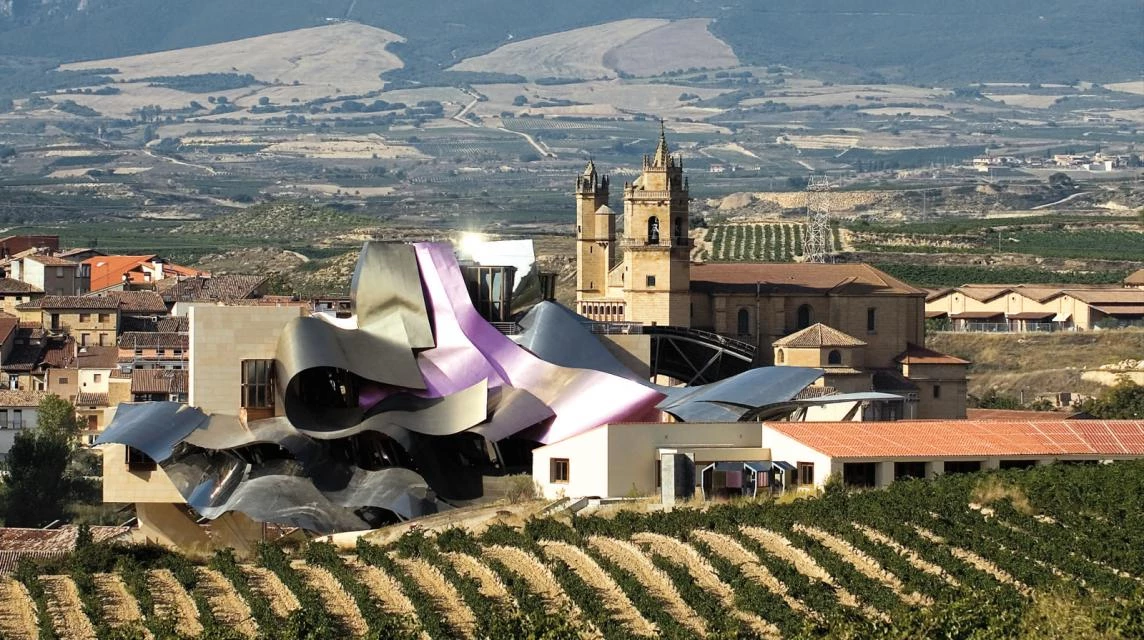 Rioja marques de riscal. Marques de Riscal логотип