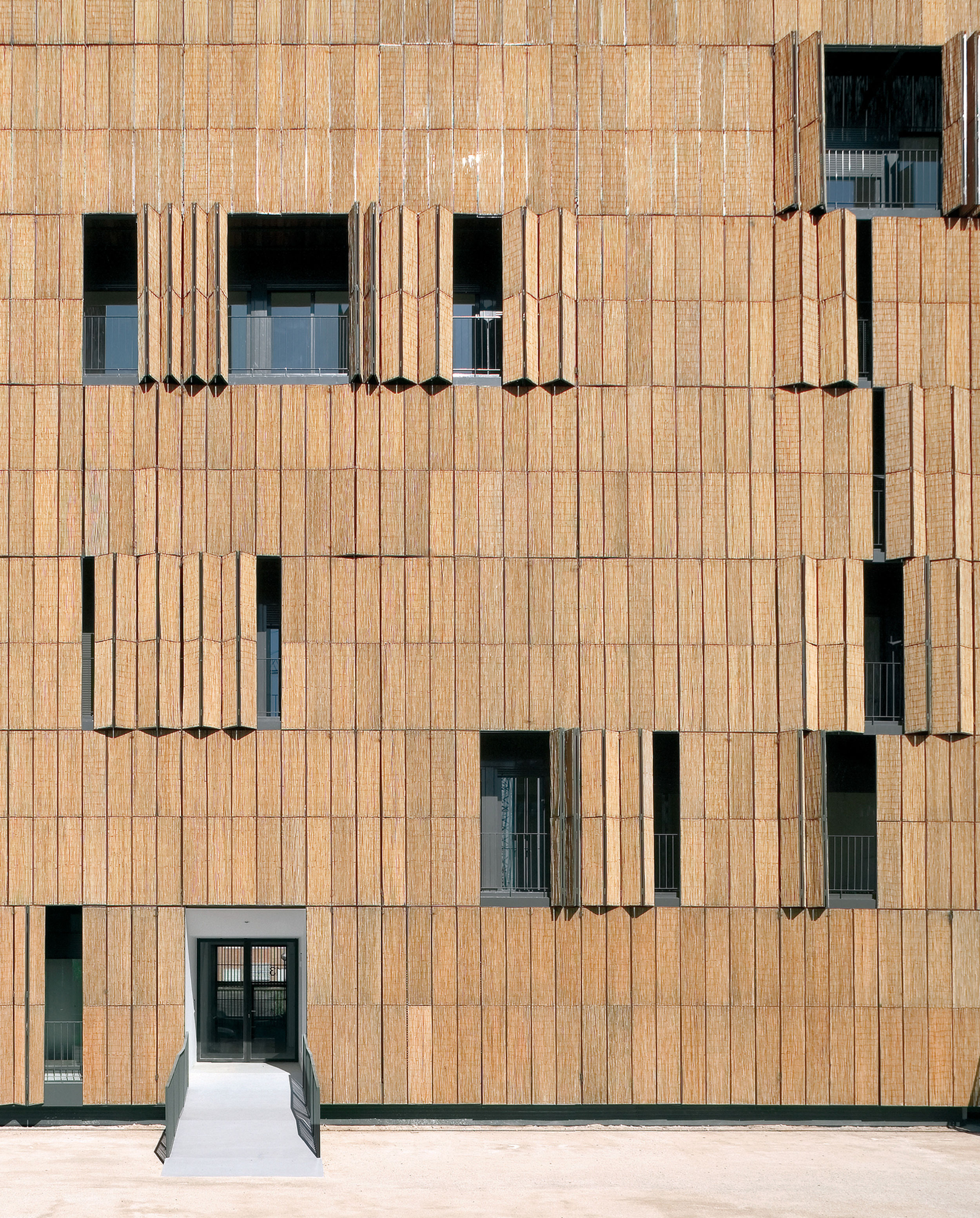 88 Social Housing in Carabanchel, Madrid - FOA | Foreign Office Architects  | Arquitectura Viva