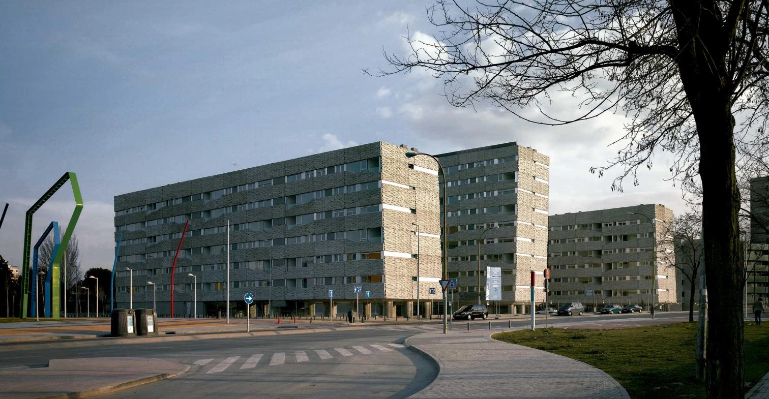 148 viviendas para Pradolongo en Usera, Madrid
