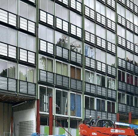 Transformación de la torre Bois-le-Prêtre, París