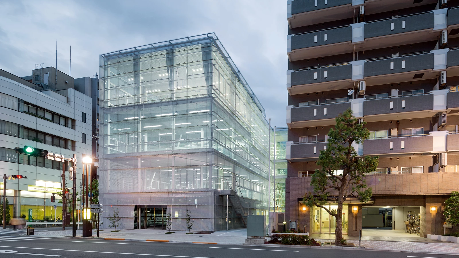Yoshida Printing Headquarters, Tokyo - Kazuyo Sejima & Associates 