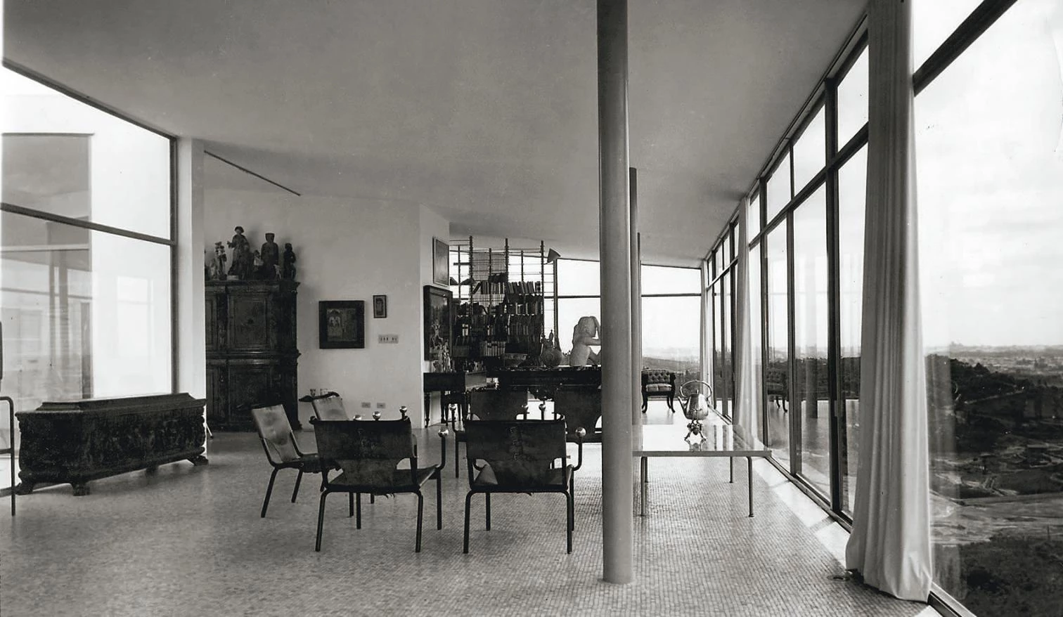 Casa de Vidrio, Sao Paulo