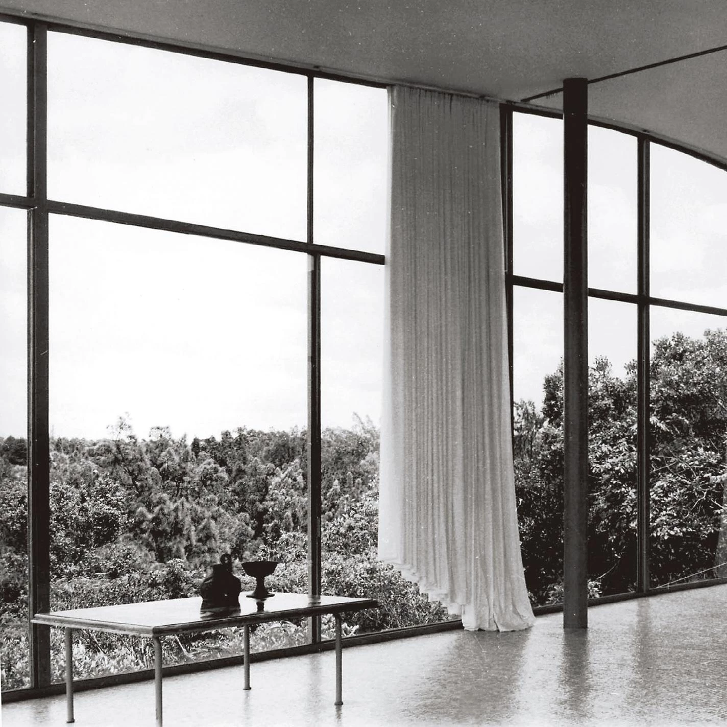Casa de Vidrio, Sao Paulo