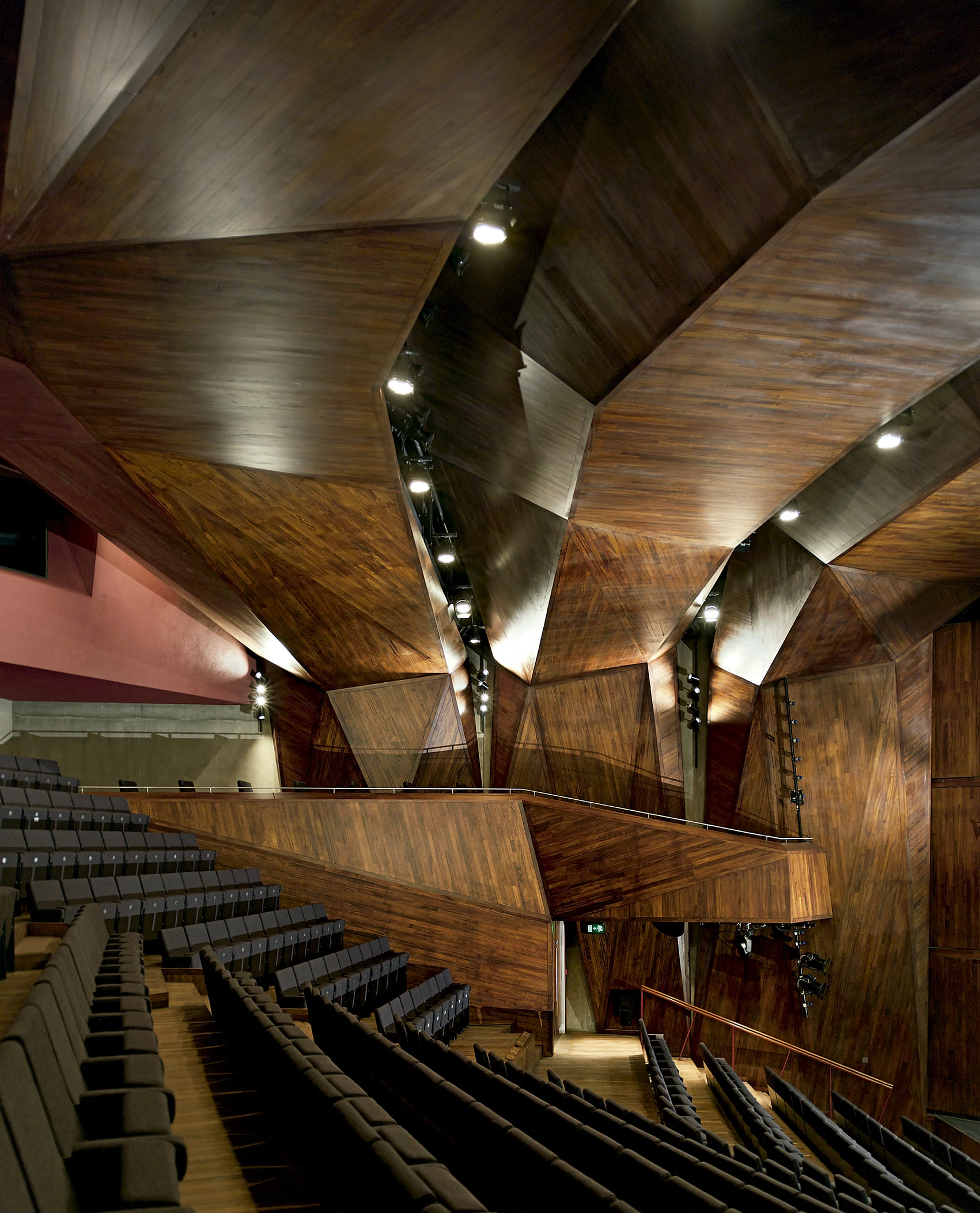 Lyric Theatre, Belfast