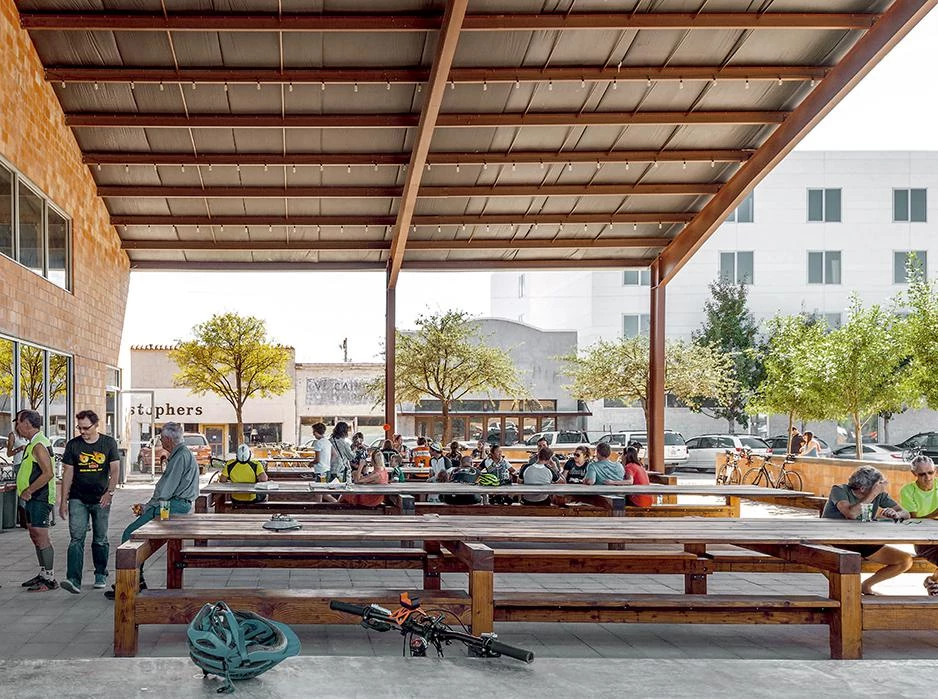 Edificio RXR Farmstand, Marfa (Texas)