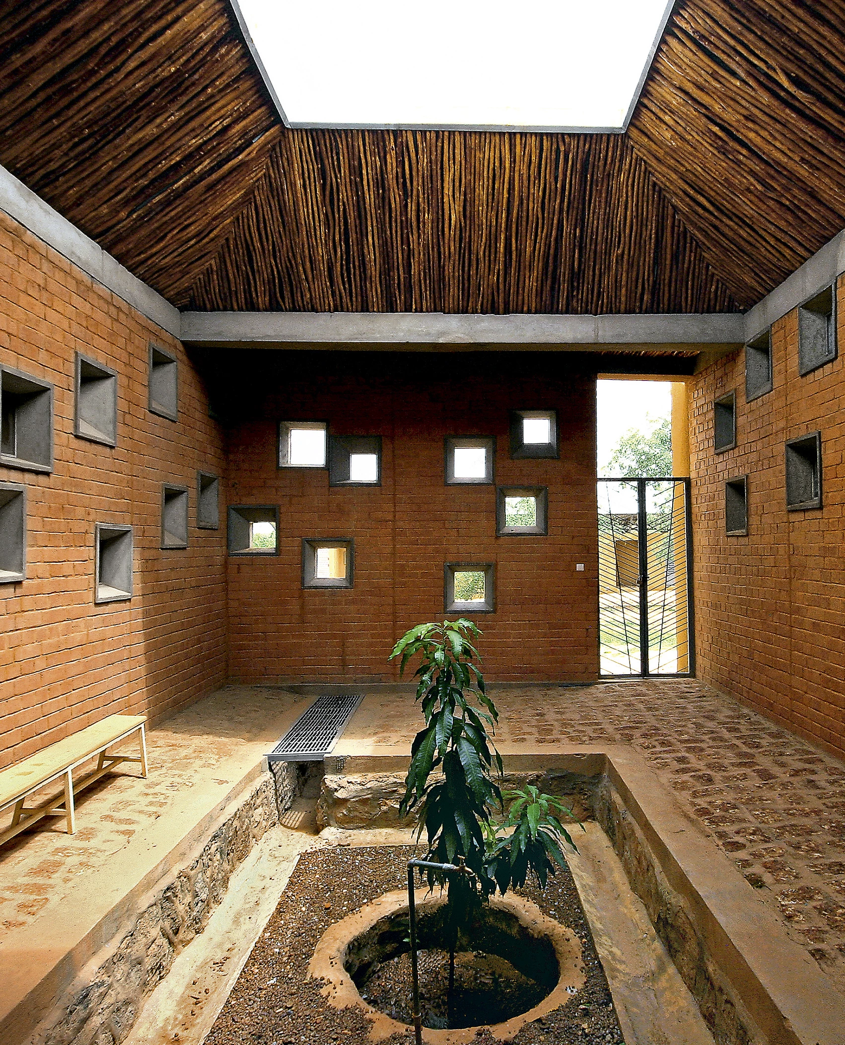Centro de salud y promoción social