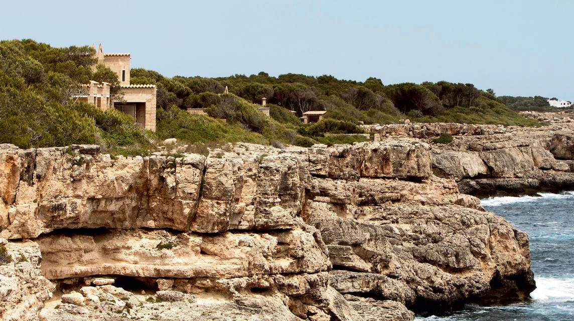 洋書 Utzon Logbook :Two Houses on Majorca Amazon | The Courtyard Houses: v. I: Jorn Utzon Logbook (The