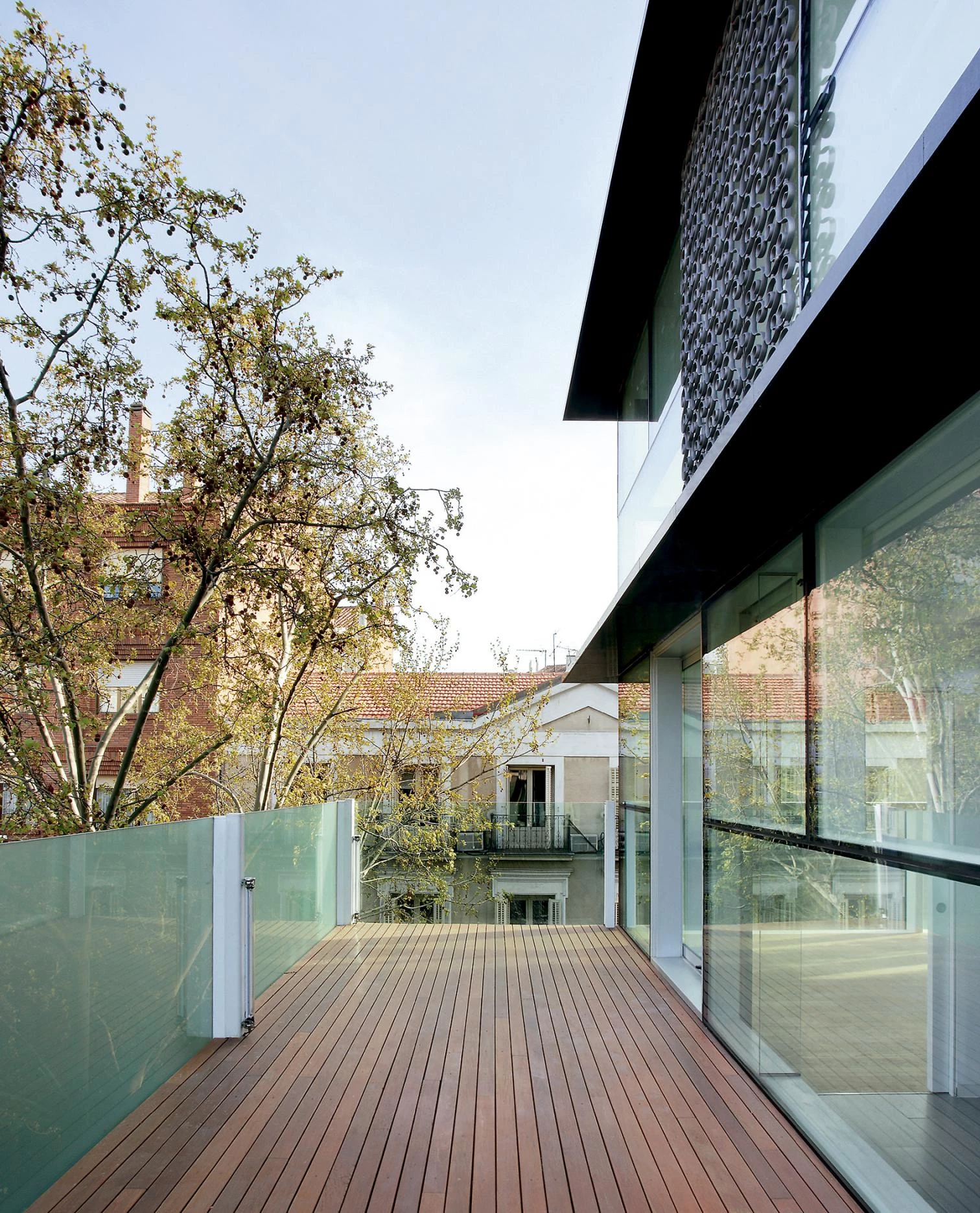 Pabellón residencial en la calle Orfila, Madrid
