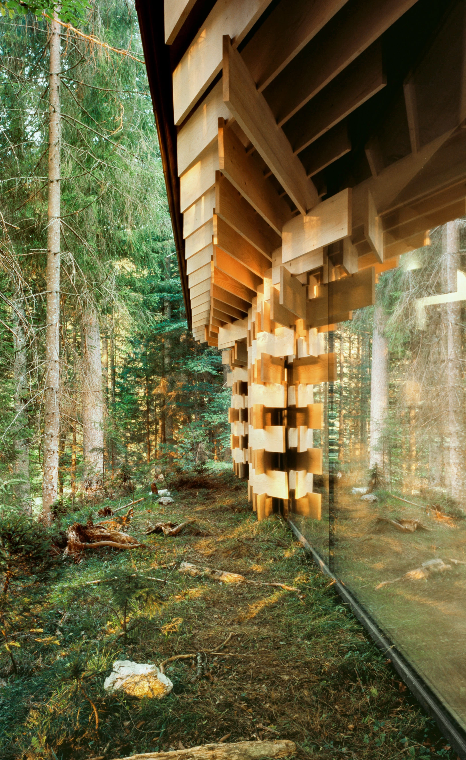 Espacio de meditación Wood / Pile, Krün
