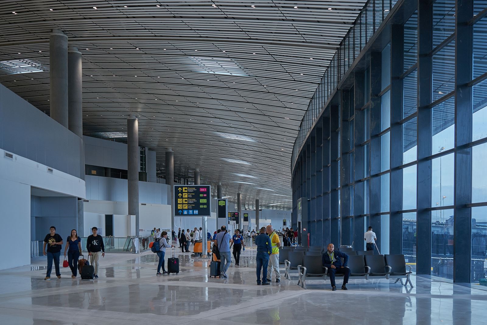 Ampliación del aeropuerto de Tocumen - Foster + Partners | Arquitectura Viva
