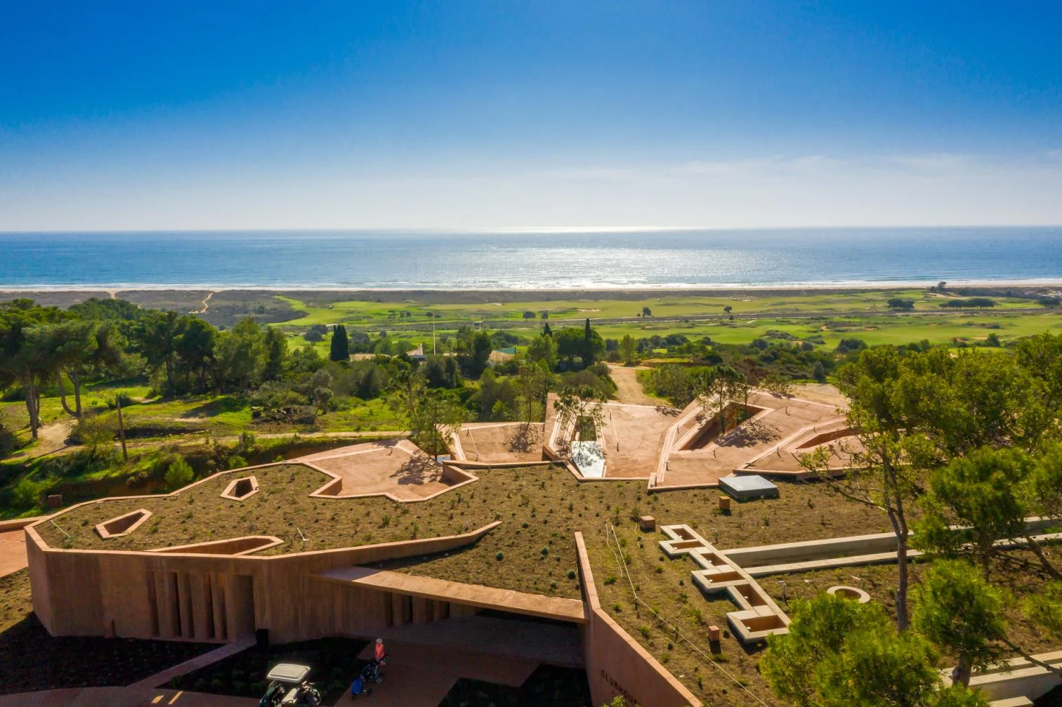 RCR arquitectes palmares casa club lagos portugal