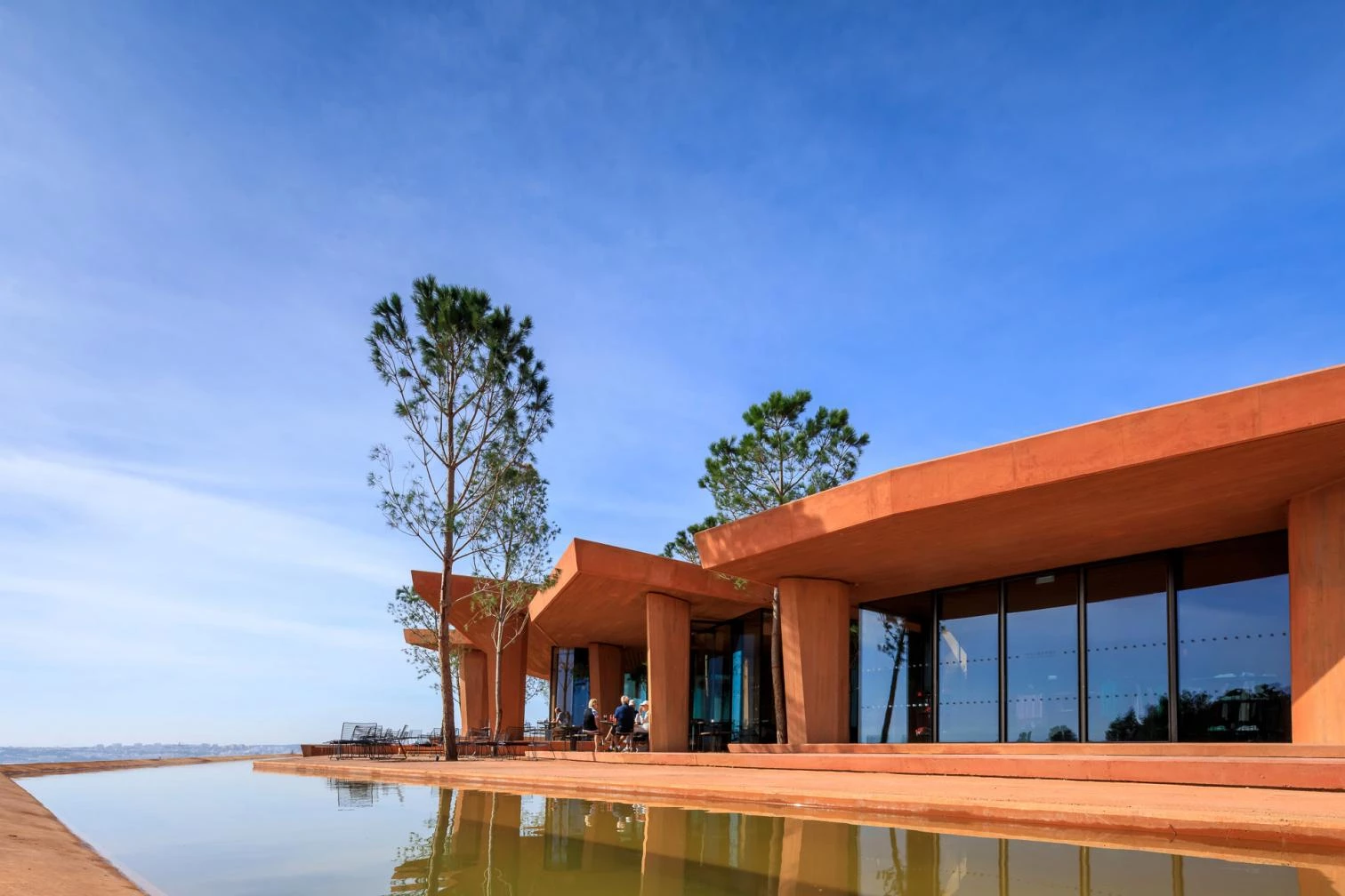 RCR arquitectes palmares casa club lagos portugal