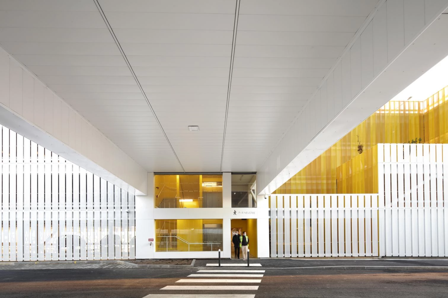 Idom parking aparcamiento Nantes Francia