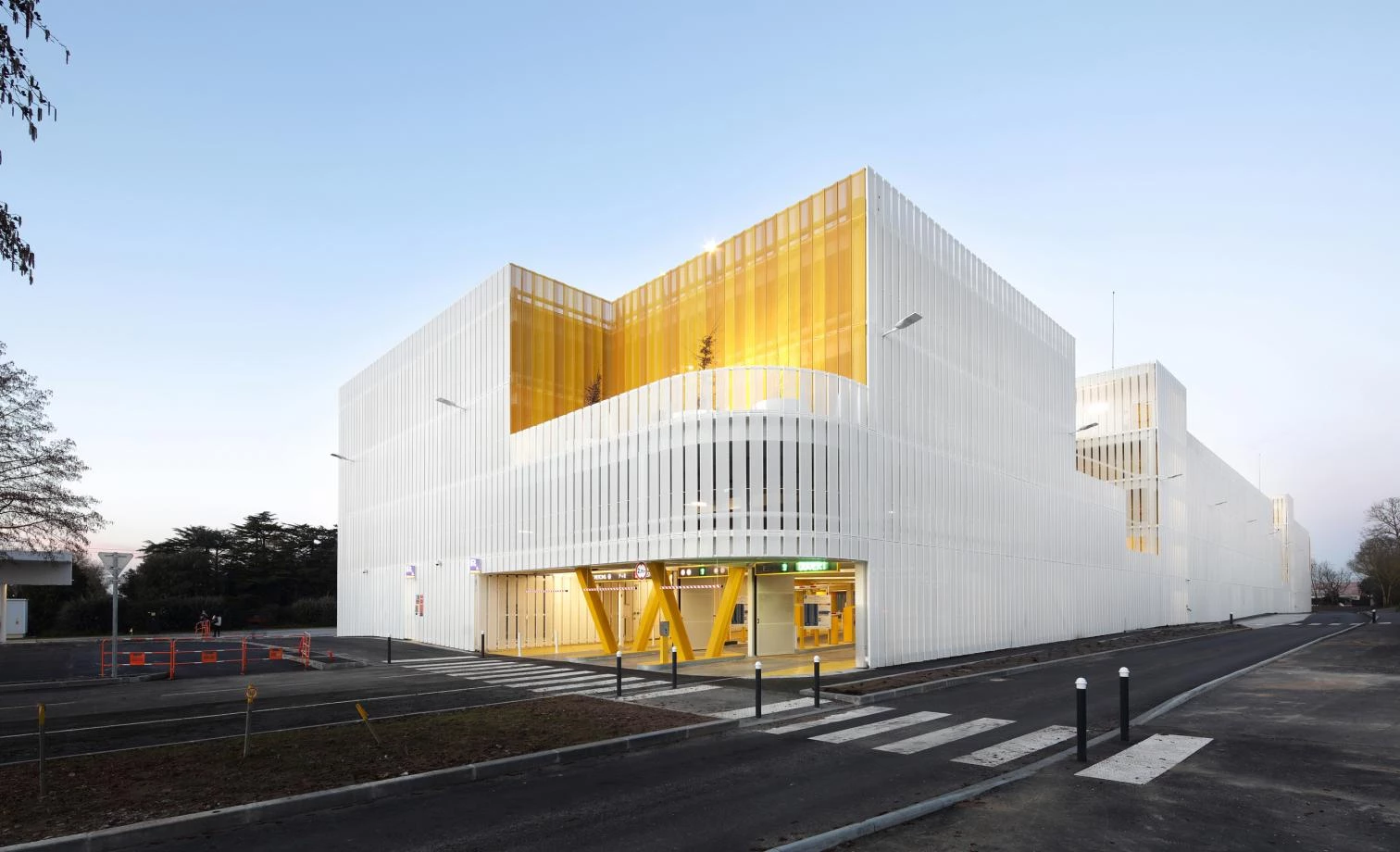 Idom parking aparcamiento Nantes Francia