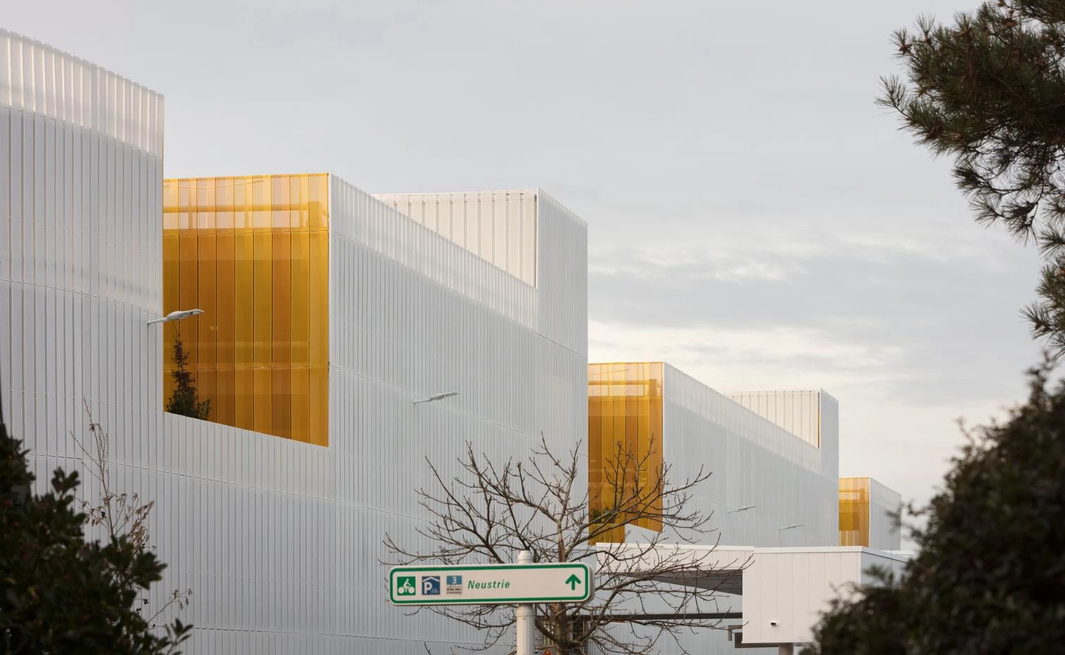 Idom parking aparcamiento Nantes Francia