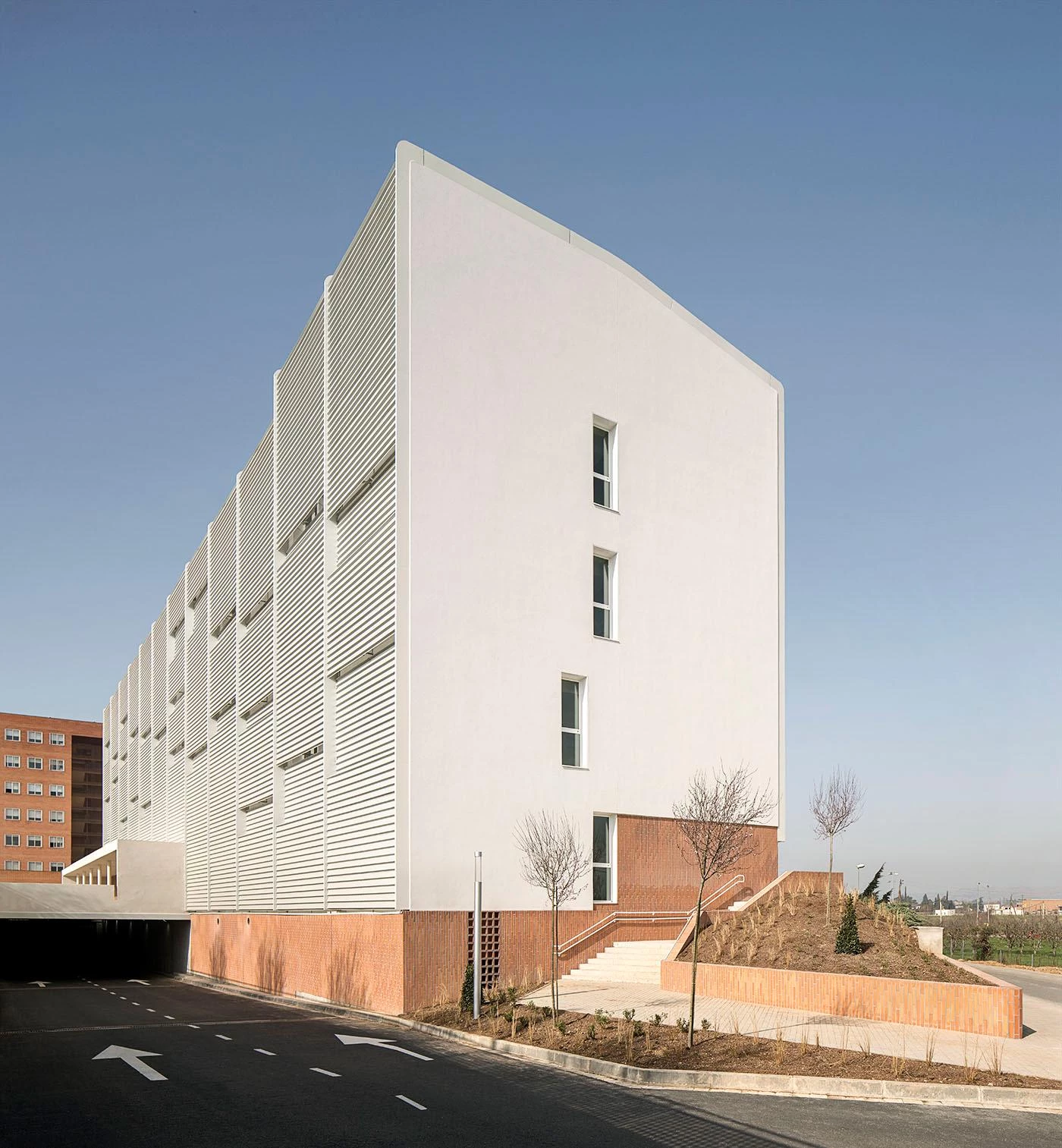 Edificio hospitalario polivalente en el Hospital Anau de Vilanova (Lérida)