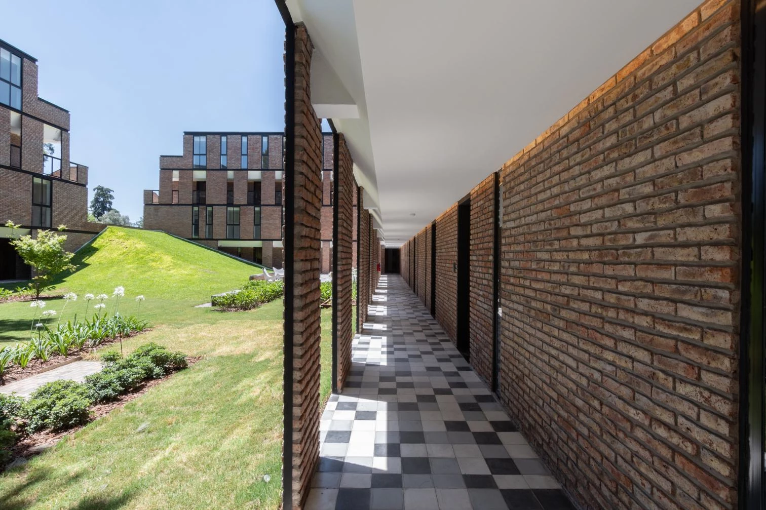 Edificio COPA en Moreno
