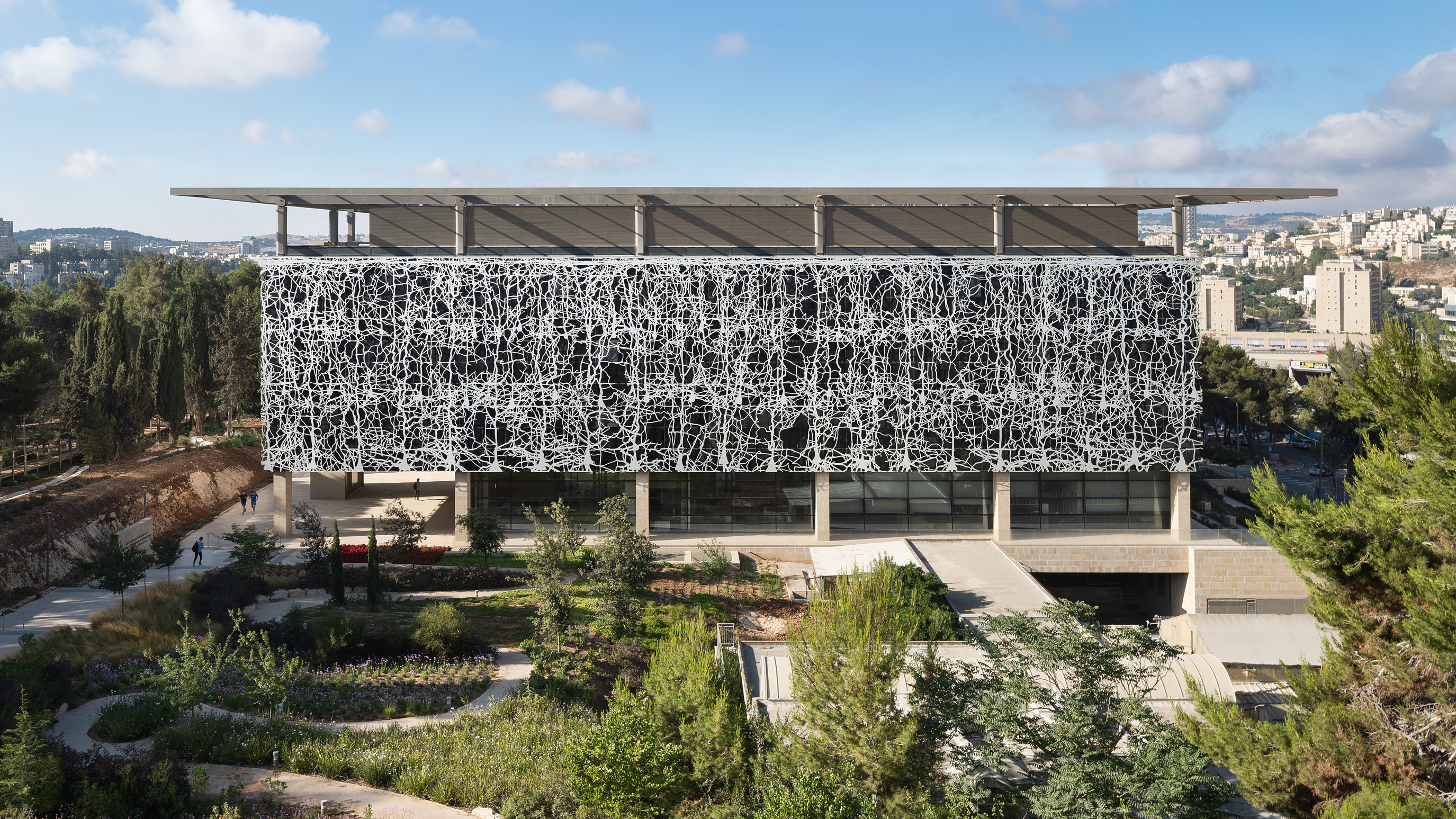 Centro Edmond y Lily Safra de Neurociencias en Jerusalén - Foster +  Partners | Arquitectura Viva