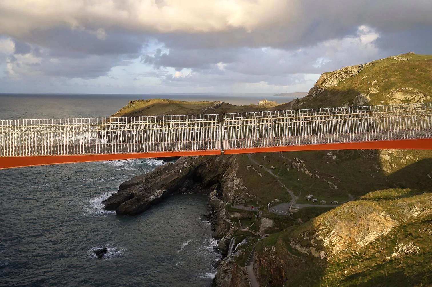 Pasarela del castillo de Tintagel