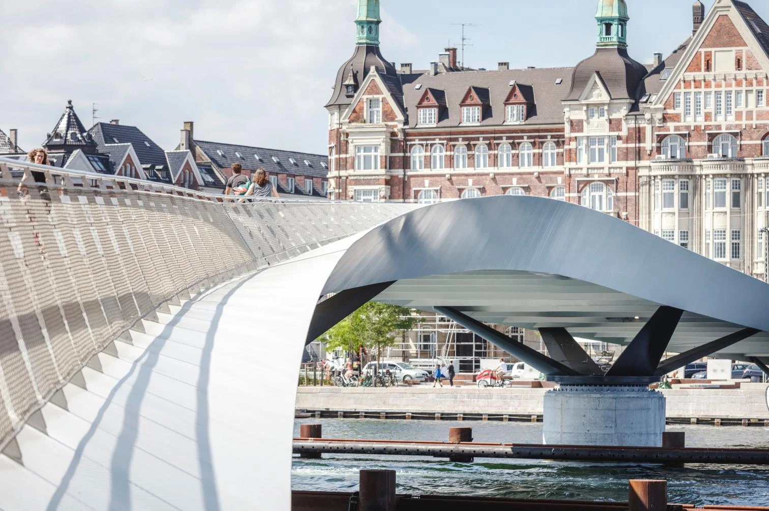 Puente Lille Langebro en Copenhague