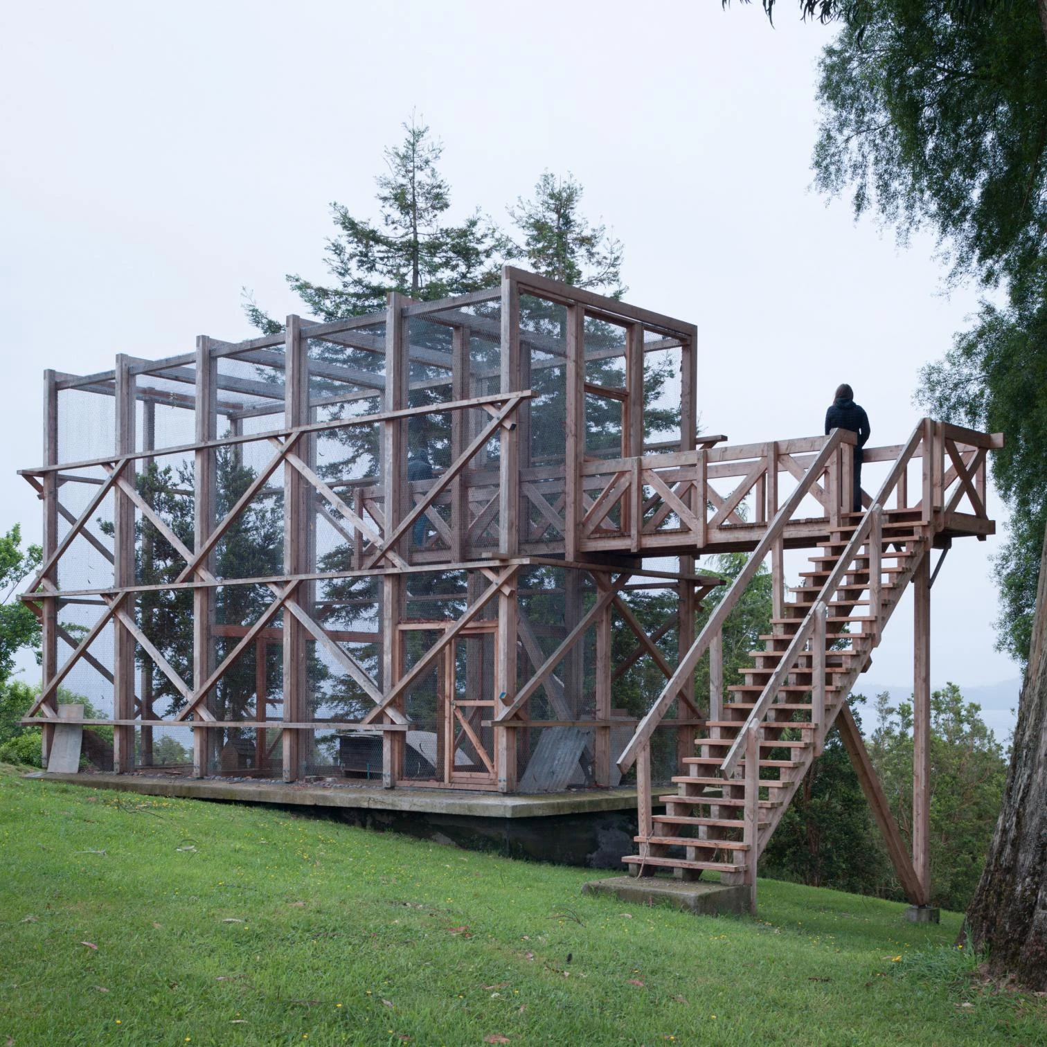 El Encanto park, stable and aviary beside Rupanco Lake