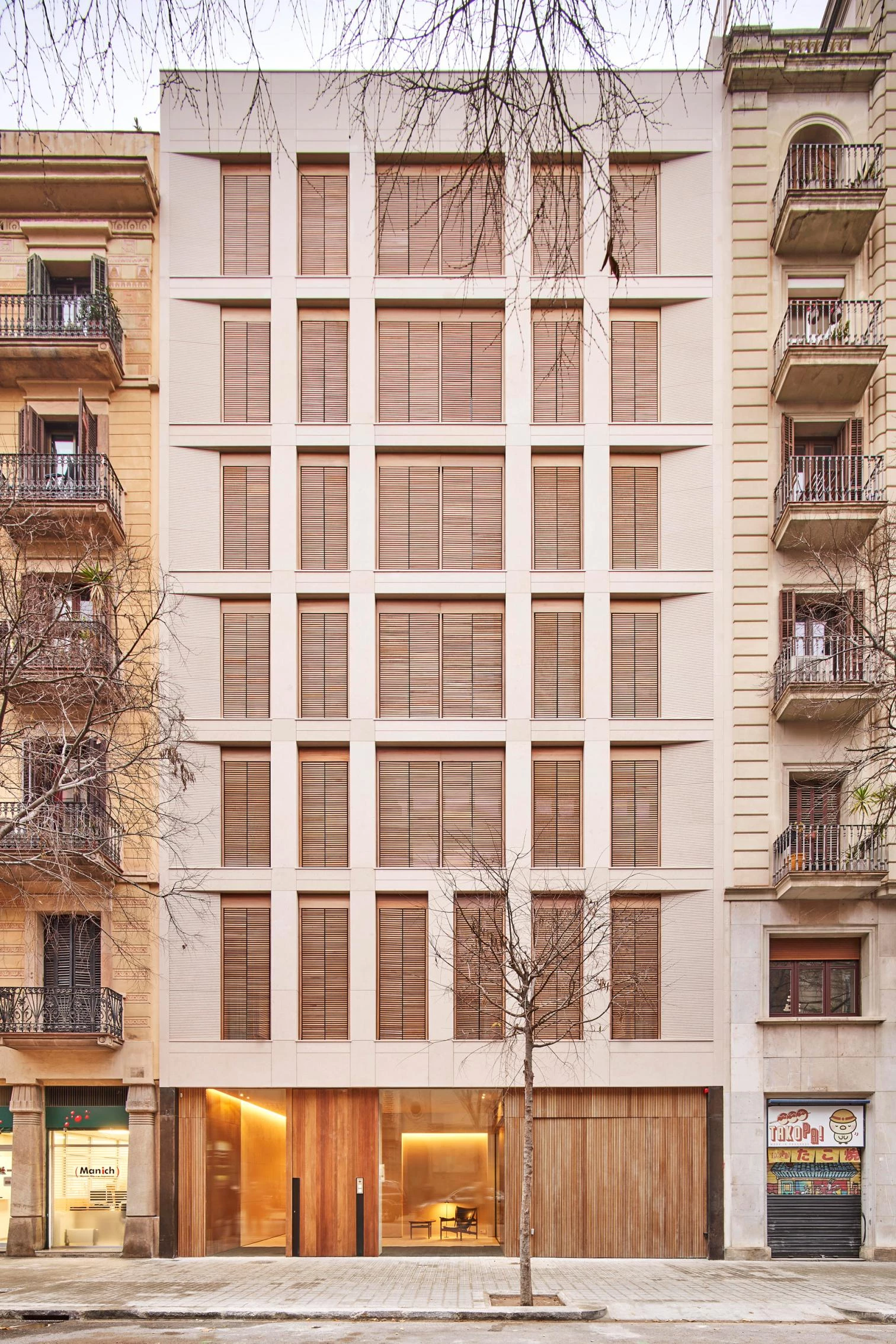Ausiàs March apartments in Barcelona